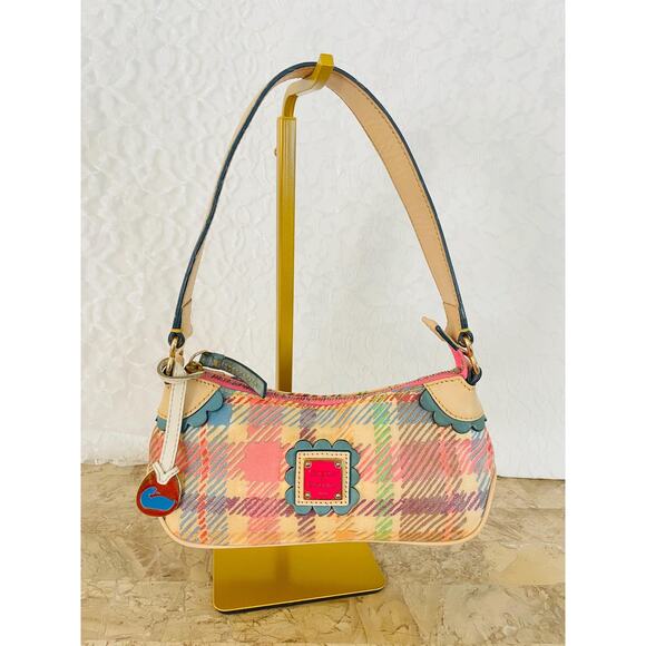 Dooney & Bourke Small/mini baguette pastel multicolored Y2K plaid Shoulder Bag - Picture 1 of 10